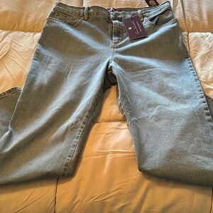 Gloria Vanderbilt Classic Blue Jeans